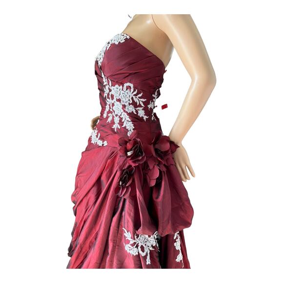 Burgandy Ball Gown Sweetheart Beading Long Taffeta Quinceanera Dress size Medium - Picture 5 of 16